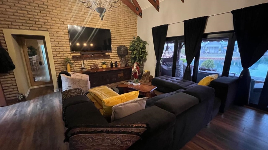 3 Bedroom Property for Sale in Marina Martinique Eastern Cape